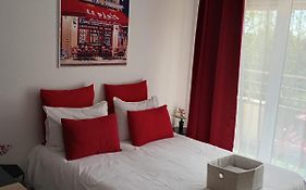 B201 Studio 10 Min Disneyland Paris